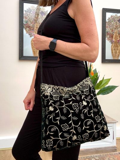 Black floral velvet embroidered shoulder bag